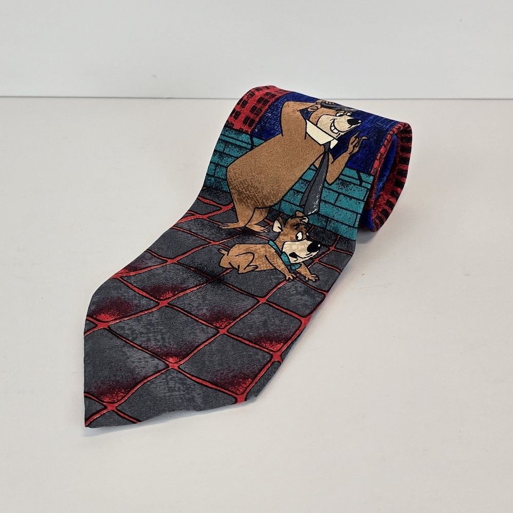 Hanna Barbera Yogi and Boo Boo Bear Tie, NYC 100% Silk Made in Italy